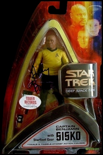 DS9 (2005 Line): "Trials and Tribble-Ations" Captain Benjamin Sisko (signed)