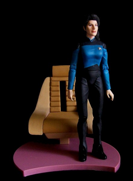 Star Trek - The Next Generation (Command Chair): Couselor Troi (customized)